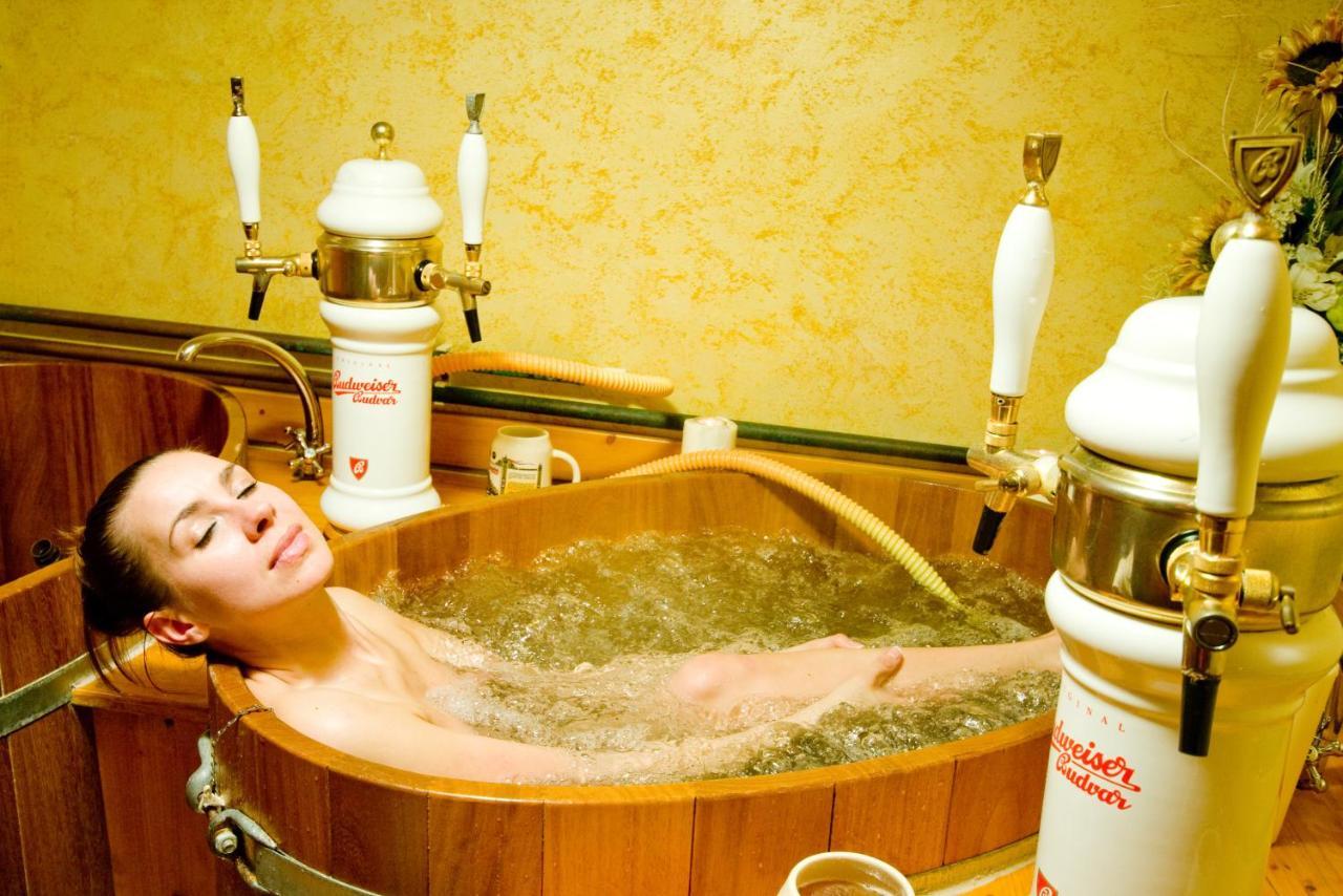 Wellness Hotel Bahenec ภายนอก รูปภาพ